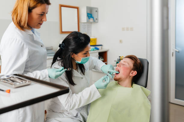 Best Cosmetic Emergency Dentistry in Montclair, VA